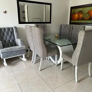 https://muy-buena-ubicacin-lindo-cmodo-y-con-piscina.cali-hotels.com