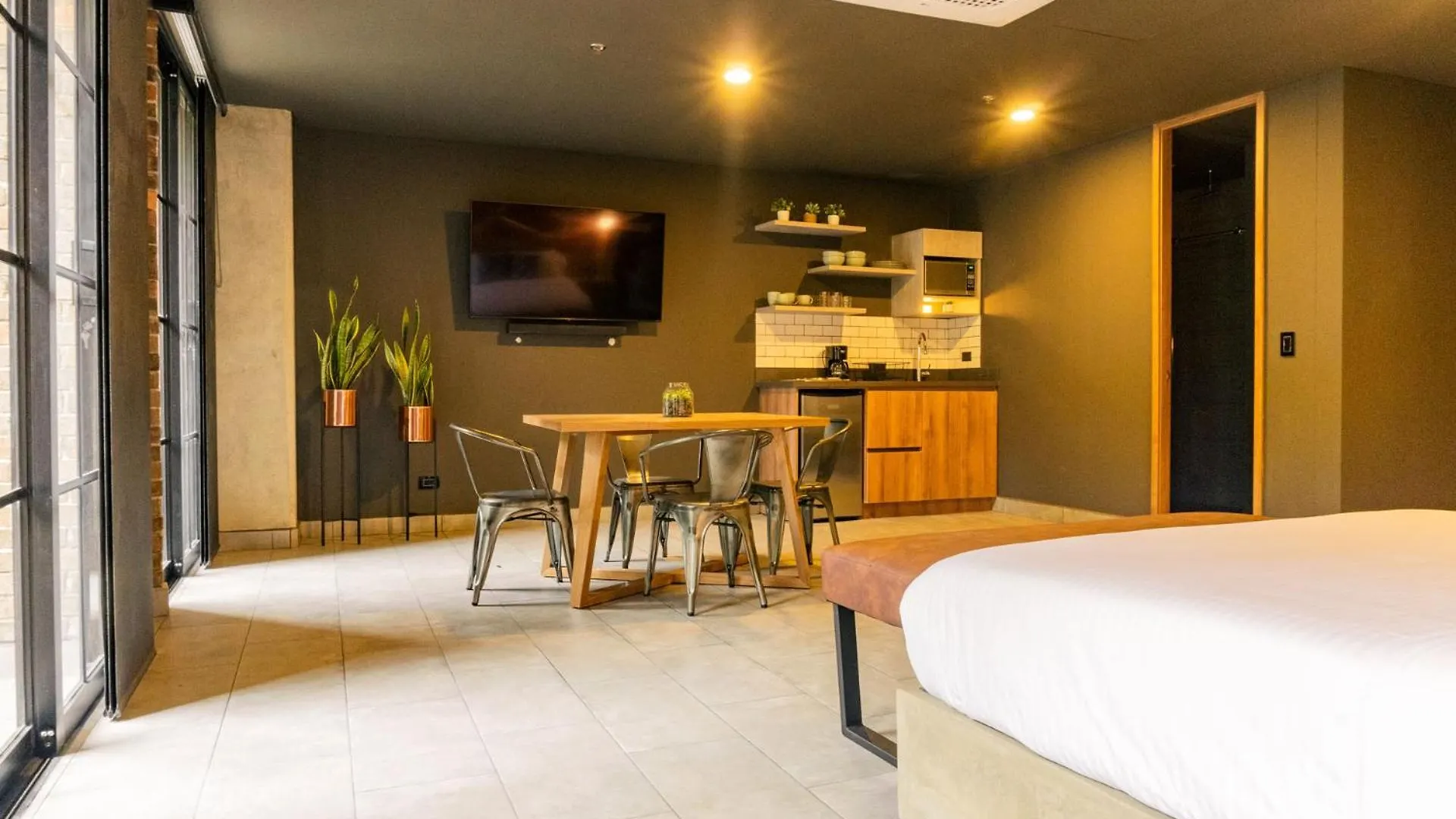 Los Patios Cool Living Medellin